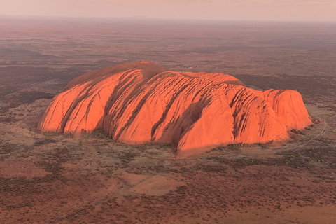 Scenic Flight: Uluru & Kata Tjuta - Sydney Tourism 2