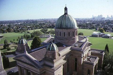 Melbourne City Tour: Lifestyle Of The Rich And Famous - Sydney Tourism 4