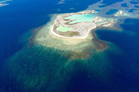 Abrolhos Islands Fixed-Wing Scenic Flight - Sydney Tourism 4