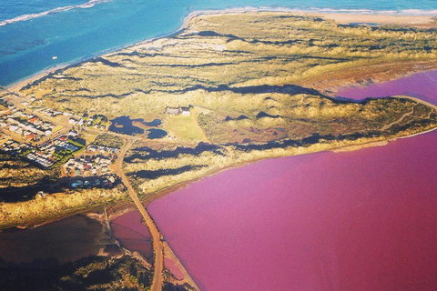 70-minute Pink Lake Scenic Flight - Sydney Tourism 1