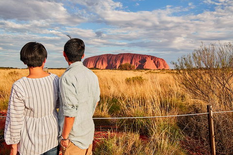 Uluru (Ayers Rock) Sunset Tour - Sydney Tourism 1