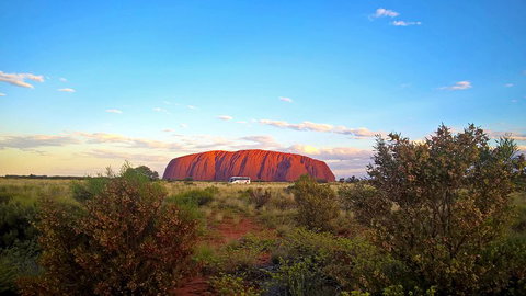 Uluru (Ayers Rock) Sunset Tour - Sydney Tourism 2