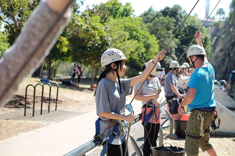 Rock Climbing At The Kangaroo Point Cliffs In Brisbane - Sydney Tourism 3
