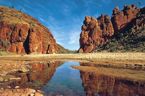 Alice Springs, Uluru Ayers Rock & Kings Canyon 8 Days Touring Package - Sydney Tourism 4