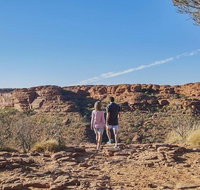 The Amazing Kings Canyon 4-Hours Walking Tour and Hike