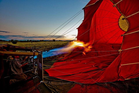 Early Morning Ballooning In Alice Springs - Sydney Tourism 0