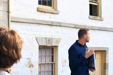Convicts And The Rocks: Sydney's Walking Tour Led By Historian - Sydney Tourism 2