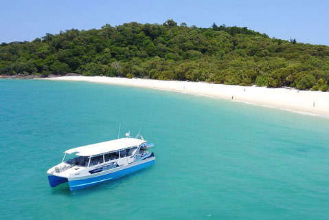Whitsunday Bullet Day Trip - Whitehaven Beach And Snorkelling - Sydney Tourism 0