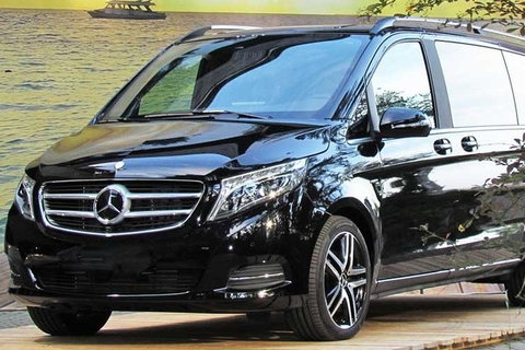 Yarra Valley Premium Tour Lunch And Sparkling Wine Tasting At Domaine Chandon - Sydney Tourism 1