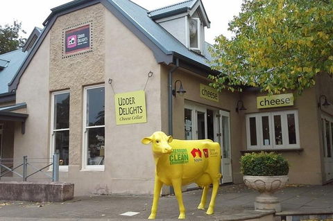 Adelaide Hills Regional / Hahndorf German Village Tour - Sydney Tourism 2