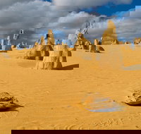 The Pinnacles Sea and Dunescapes Bush Reserve and Sunset Day Tour - Sydney Tourism