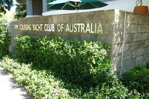 Private Essential Sydney Tour Including Lunch At The Cruising Yacht Club Of Australia - Sydney Tourism 2