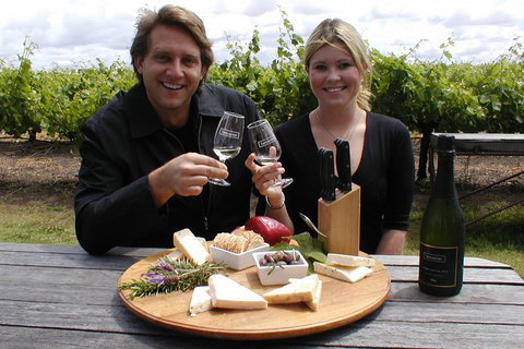 Swan Valley Tour From Perth: Wine, Beer And Chocolate Tastings - Sydney Tourism 4