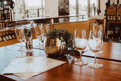 6 Day Esperance & Margaret River Adventure Tour - Sydney Tourism 2